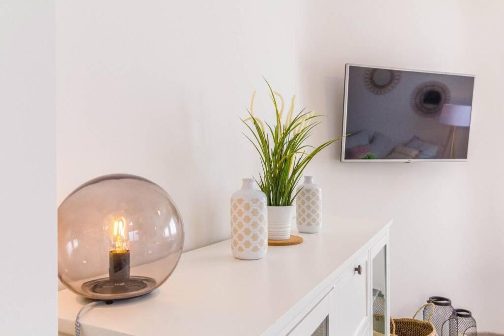 Cosy & Downtown Flat Valencia. Apartment Екстериор снимка