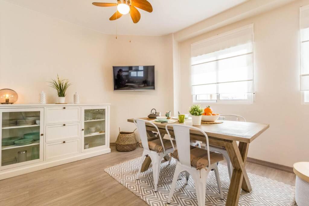 Cosy & Downtown Flat Valencia. Apartment Екстериор снимка