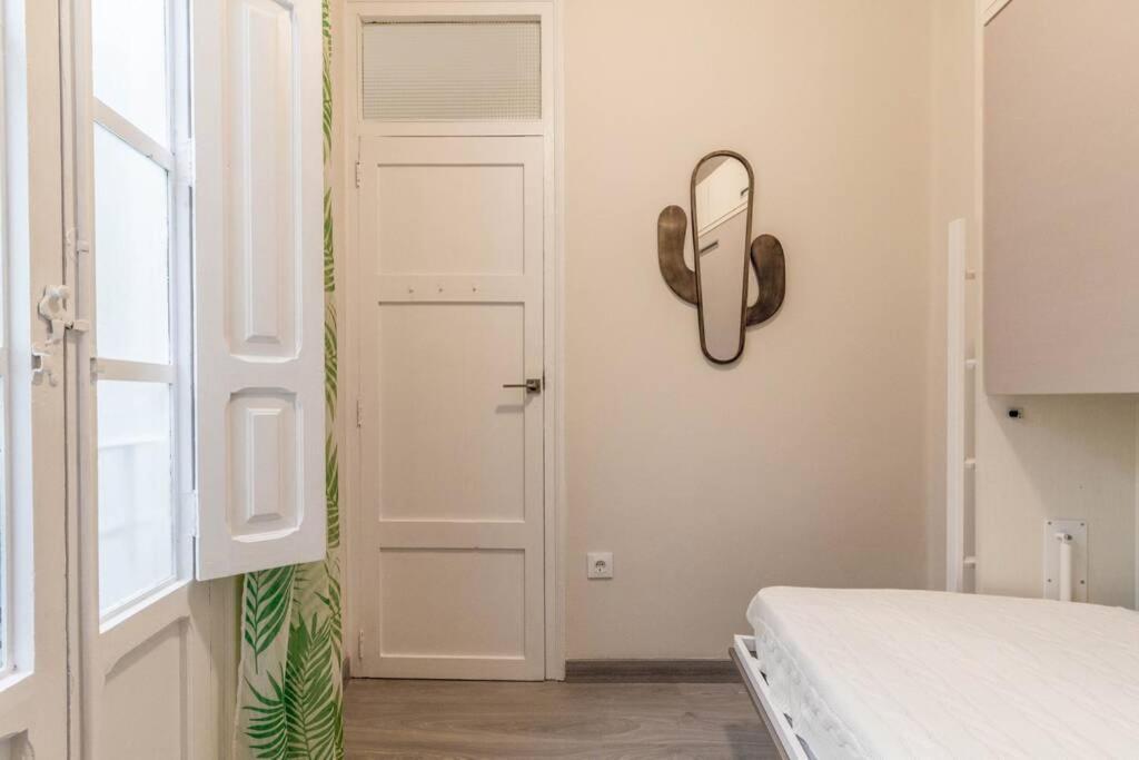 Cosy & Downtown Flat Valencia. Apartment Екстериор снимка